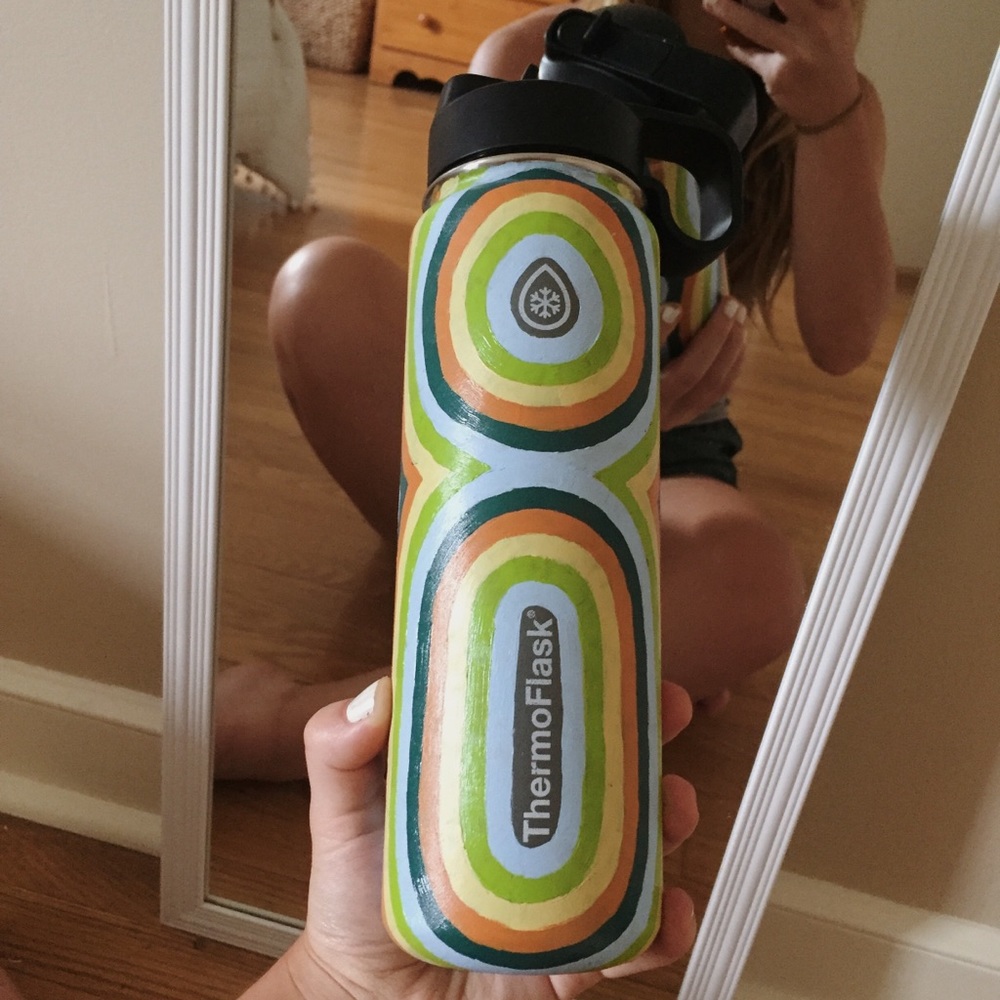 Custom painted hydroflask thermoplastic 24 ounce